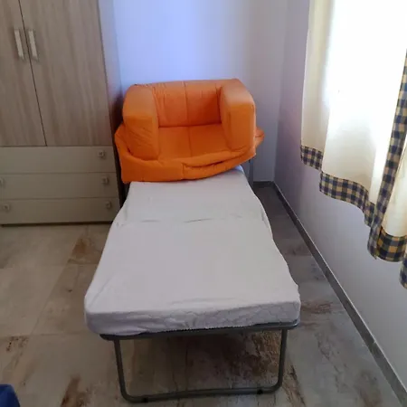 Apartment Stefania With Pool And Double Amenities *
