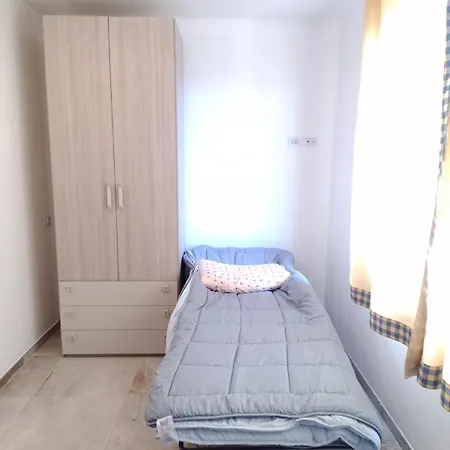 Apartment Stefania With Pool And Double Amenities