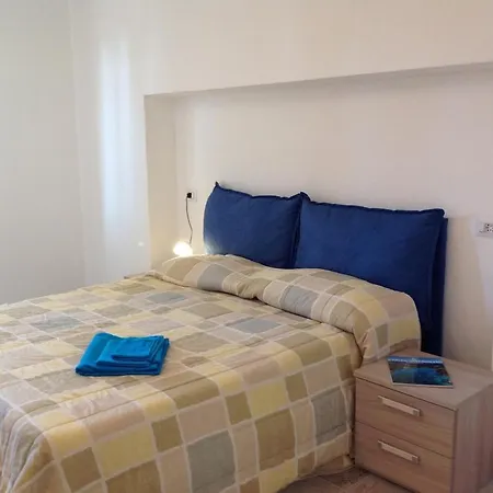 Stefania With Pool And Double Amenities
